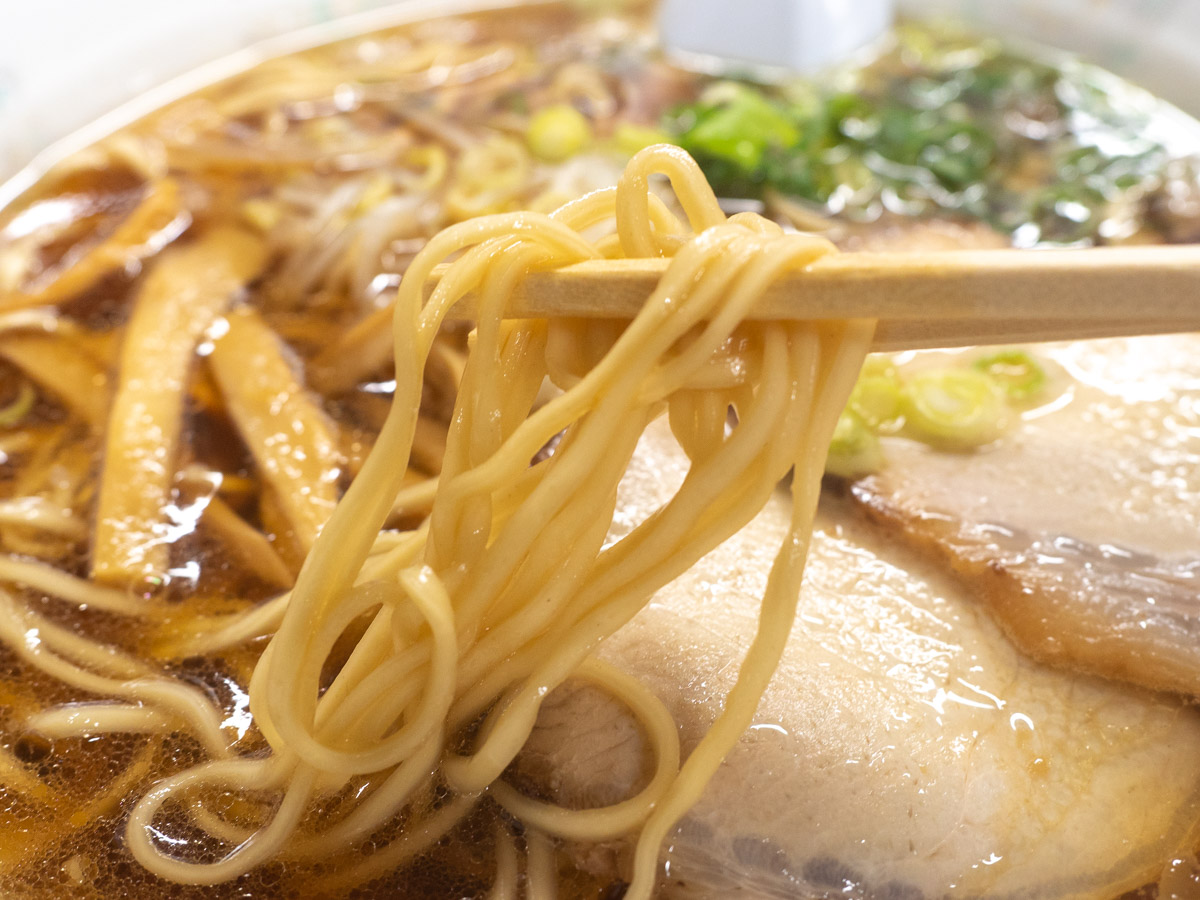 千両：尾道ラーメンのスープと麺