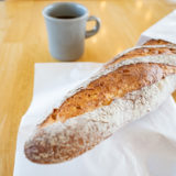 【インダストリー】バゲット・カンパーニュなどハード系パンが人気！2階にはカフェも(総社市総社)