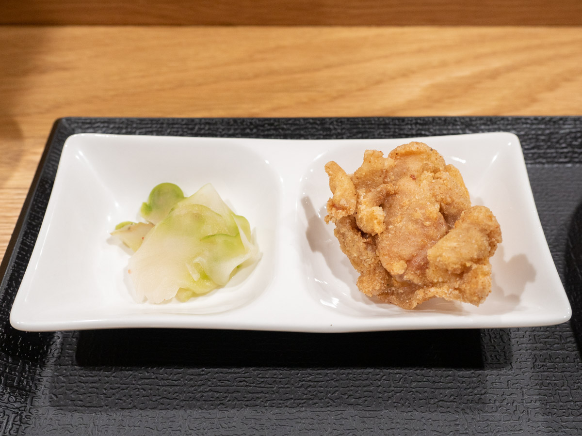 華すみ：特選四川麻婆豆腐セットの鶏から揚げとザーサイ