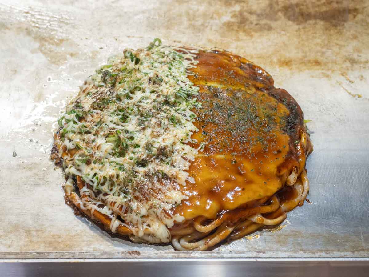 鉄pan-ya：スペシャル うどん + 炙りネギマヨハーフ
