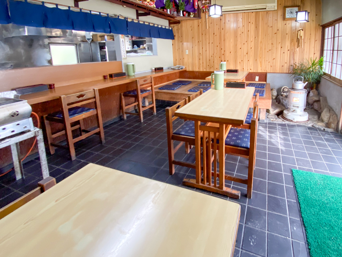 いしはるうどん:店内
