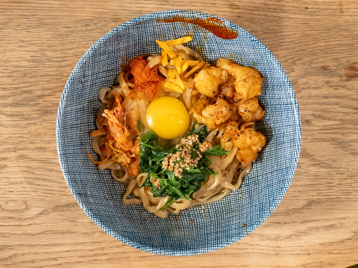 福山混ぜそば：ホルモン混ぜそば