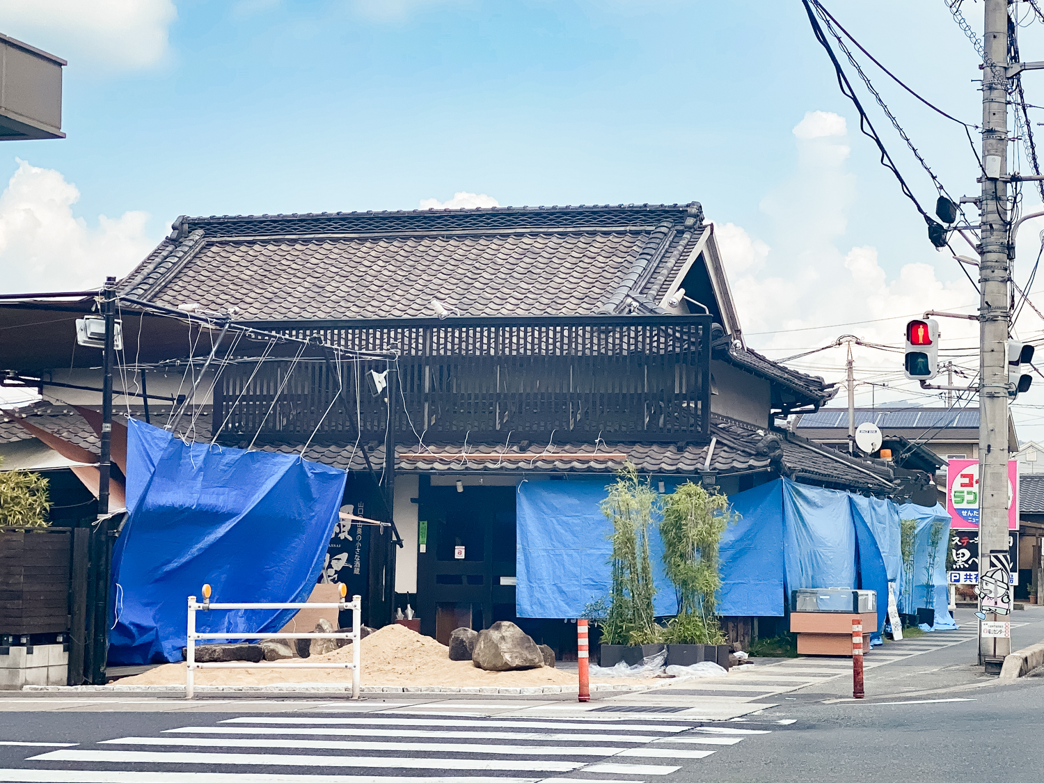 ニクトケノカミ:工事中の外観